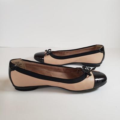 LOT 137M: Clark's Comfort Ballet Flats & Suede Wedge Sandals