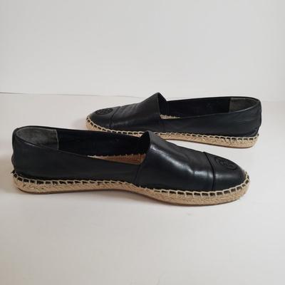 LOT 138M: Tory Burch Espadrilles & Ilse Jacobsen Slip on Shoes