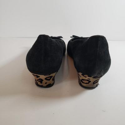 LOT 139M: Vintage Prevata Low Wedge Leopard Print Shoes & Donald Pliner Navy Wedge Sandals