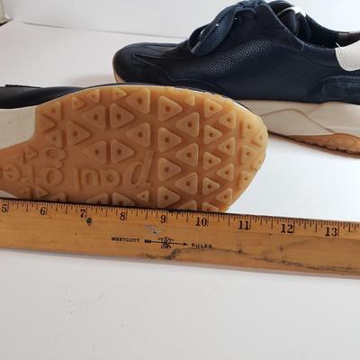 LOT 140M: Comfort Fashion Sneakers by Cole Haan & Paul Green