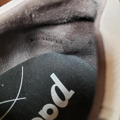 LOT 140M: Comfort Fashion Sneakers by Cole Haan & Paul Green