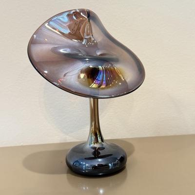 LOT 163F: Signed Art Glass Jack in the Pulpit Sculpture & Pair of Glass Flowers by Timothy E Landers