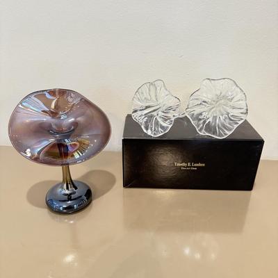 LOT 163F: Signed Art Glass Jack in the Pulpit Sculpture & Pair of Glass Flowers by Timothy E Landers