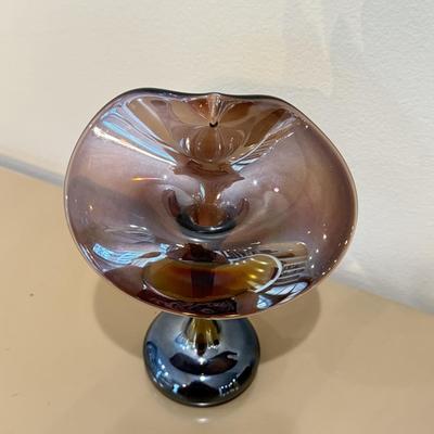 LOT 163F: Signed Art Glass Jack in the Pulpit Sculpture & Pair of Glass Flowers by Timothy E Landers