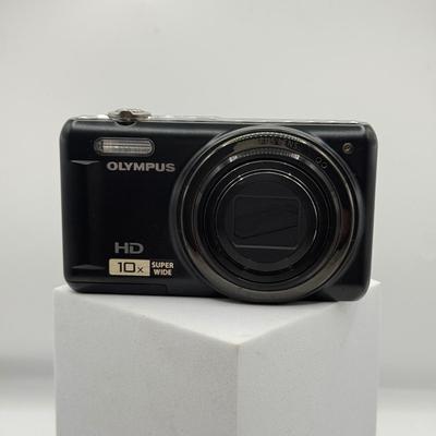 LOT 165F: Olympus Digital Camera Model VR 310