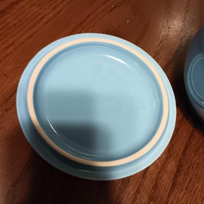 FIESTA? TEAL COLORED BOWL WITH LID