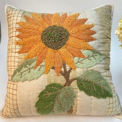 Sale Photo Thumbnail #319