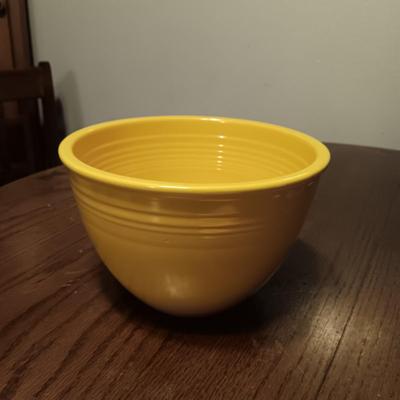 VINTAGE FIESTA 9" NESTING BOWL, GREAT CONDITION