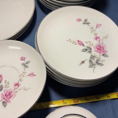 Cast Lecourt Rose Glow Fine China