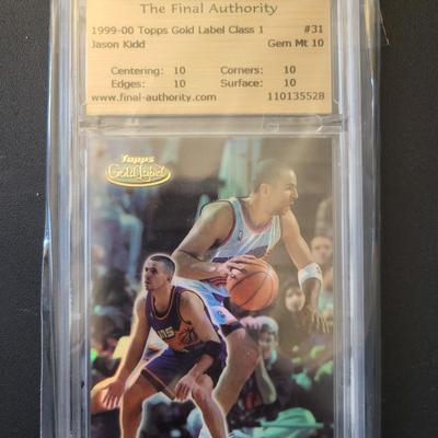 Sale Photo Thumbnail #16: 1999-00 Topps Gold Label Class 1 Gem Mint 10 The Final Authority Card #31