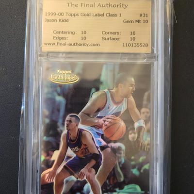 Sale Photo Thumbnail #15: 1999-00 Topps Gold Label Class 1 Gem Mint 10 The Final Authority Card #31