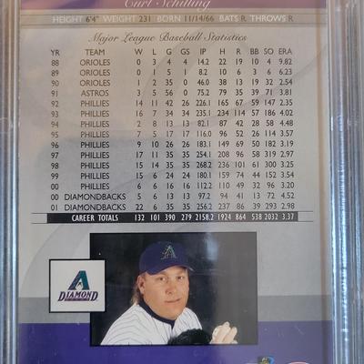 Sale Photo Thumbnail #22: 2002 Donruss Elite Mint 9 Curt Schilling (Diamond Back) The Final Authority Gold label