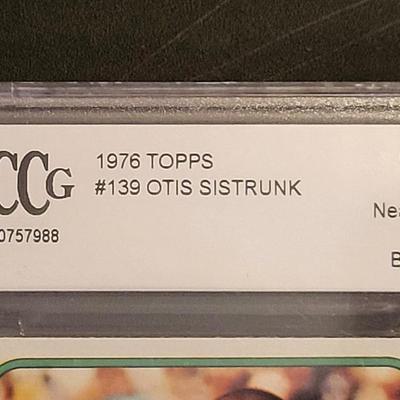 Sale Photo Thumbnail #71: 1976 TOPPS OTIS SISTRUNK GRADED 9 NM OR BETTER
