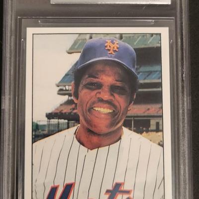 Sale Photo Thumbnail #108: 1976 SSPC WILLIE MAYS MINT 9 BECKETT