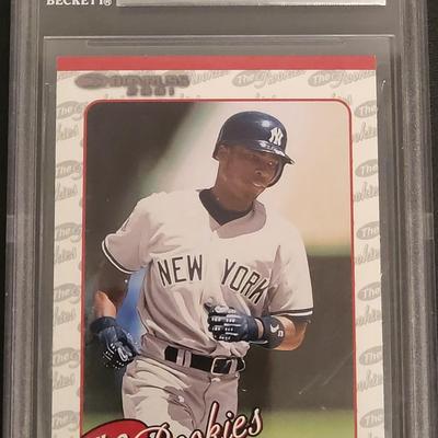 Sale Photo Thumbnail #114: 2001 DONRUSS ROOKIES GRADED 8.5 NEAR MINT- MINT CONDITION ALFONSO SORIANO