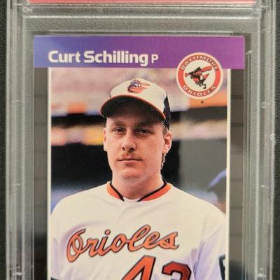Sale Photo Thumbnail #163: 1989 Donruss Curt Schilling PSA Mint 9