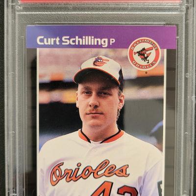 Sale Photo Thumbnail #159: 1989 Donruss Curt Schilling PSA Mint 9