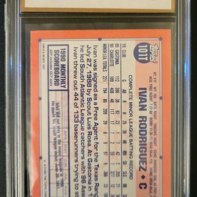 Sale Photo Thumbnail #197: 1991 Topps Traded Ivan Rodriquez Rookie FGA Gem Mint 10