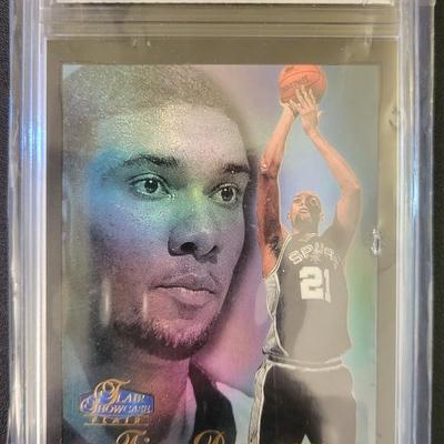 Sale Photo Thumbnail #238: 1997 Flair Showcase Tim Duncan GA NM-MT 8