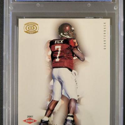 Sale Photo Thumbnail #258: 2001 Pacific Dynagon Michael Vick Rookie NFL Draft Picks WCG Gem-MT 10