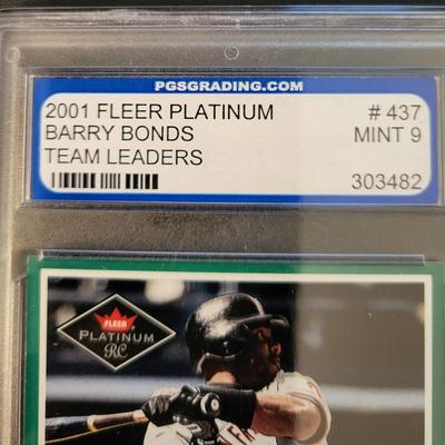 Sale Photo Thumbnail #298: 2001 Fleer Platinum Barry Bonds Team Leader PGS Mint 9