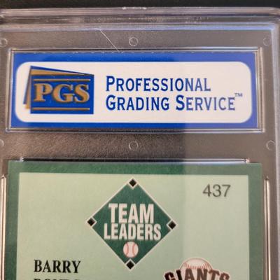 Sale Photo Thumbnail #299: 2001 Fleer Platinum Barry Bonds Team Leader PGS Mint 9