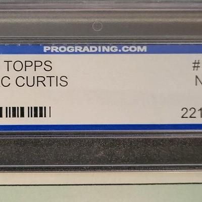 Sale Photo Thumbnail #313: 1974 TOPPS ISAAC CURTIS GRADED 7 NEAR MINT