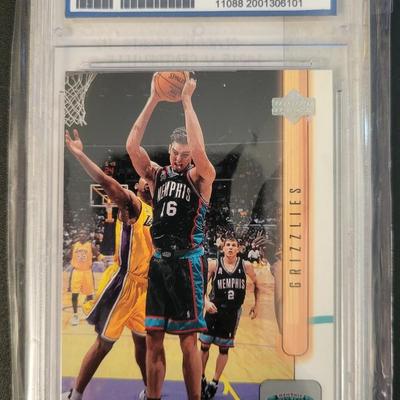 Sale Photo Thumbnail #338: 2001 Upper Deck Pau Gasol RC PGA Gem 10