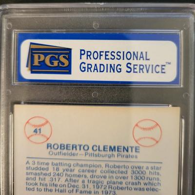 Sale Photo Thumbnail #346: 1977 TCMA Roberto Clemente PGS NM+ 7.5