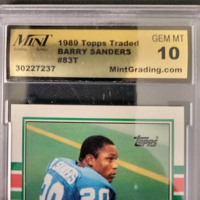 Sale Photo Thumbnail #405: 1989 Topps Traded Barry Sanders MGS GEM MT 10