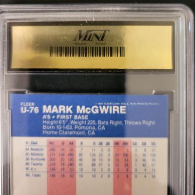 Sale Photo Thumbnail #416: 1987 Fleer Update Mark McGwire MGS GEM MT 10