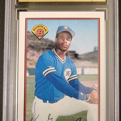 Sale Photo Thumbnail #433: 1989 Bowman Ken Griffey Jr MGS 
Mint 9