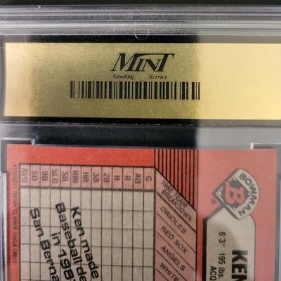 Sale Photo Thumbnail #431: 1989 Bowman Ken Griffey Jr MGS 
Mint 9