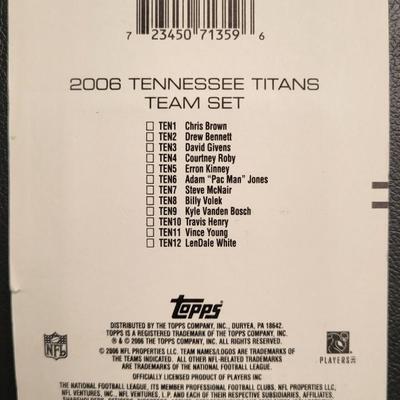 Sale Photo Thumbnail #494: (1) Donruss Score 2009 Bengals Team Set & (2) Topps 2006 Titans 2006 Team Set with Rookie Card included