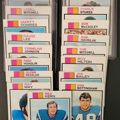 Sale Photo Thumbnail #587: 1973 Topps Colts Complete Set (19 Cards)
Ted Hendricks, Bubba Smith, Lydell Mitchell, Marty Domres, David Lee, Cornelius Johnson, Fred Hoaglin, Glenn Ressler, Ray May
Jim O'Brien, Rick Volk, Charlie Stukes, Don McCauley, Sam Havrilak, Tom Mitchell, Roy Hi