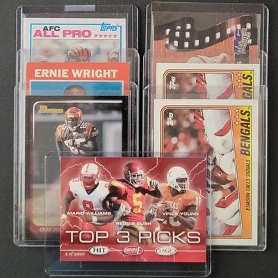 Sale Photo Thumbnail #804: MIsc Bengals Lot, team cards, Ernie Wright, Carl Pickens and more