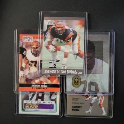 Sale Photo Thumbnail #829: 1983 Topps,  1990 Pro Set/Fleer, 1993 Playoff Club Anthony Munoz