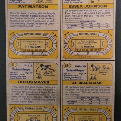 Sale Photo Thumbnail #1045: Topps Various Players