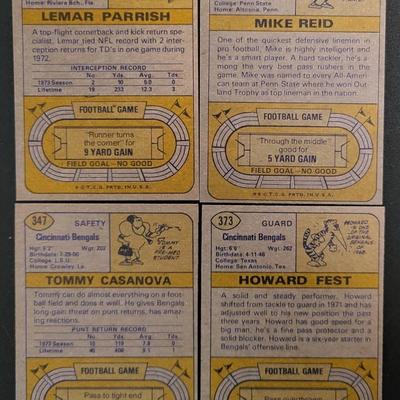 Sale Photo Thumbnail #1049: Topps Various Players