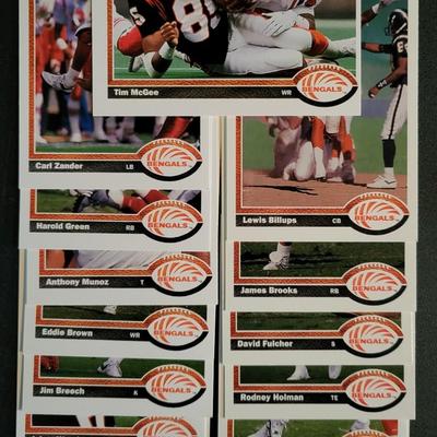 Sale Photo Thumbnail #1097: 1991 Upper Deck Bengals Various Players