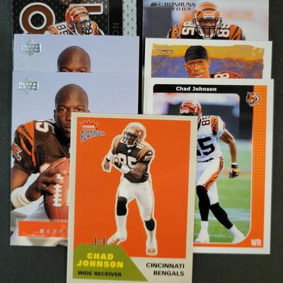 Sale Photo Thumbnail #1146: 2002 Fleer, Score, Topps, Upper Deck, Donruss Chad Johnson