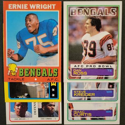 Sale Photo Thumbnail #1182: 1981/1983/1986 Topps Wright, Curtis, Kreider, Ross