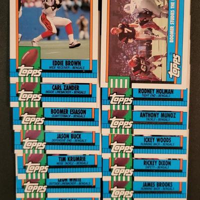 Sale Photo Thumbnail #1208: 1990 Topps Bengals Various Players