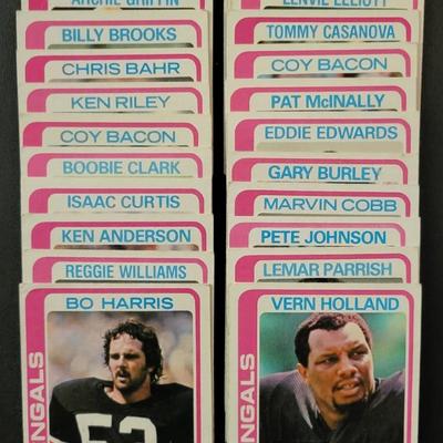 Sale Photo Thumbnail #1238: 1978 Topps Chewing Gum Inc. Bengals Various Players. One Coy Bacon card has an error on the back.