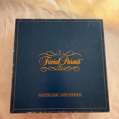 Sale Photo Thumbnail #63: Trivial Pursuit Mastergame Genius Edition