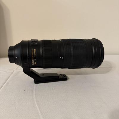 Nikon AF-S Nikkor 200-500 F/5.6E ED VR Lens (O-MG)