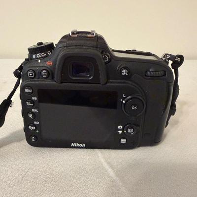 Nikon D7200 Camera Body & More (O-MG)