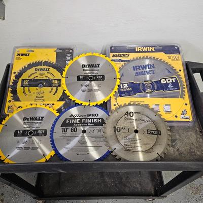 DeWalt 12" Double Bevel Sliding Compound Miter Saw & More (DG-JS)