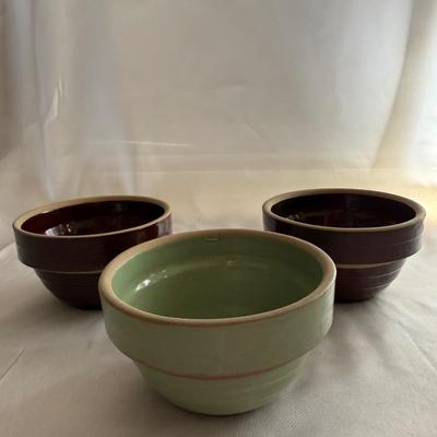 Sale Photo Thumbnail #76: Set of 3, 5 inch American stoneware bowls