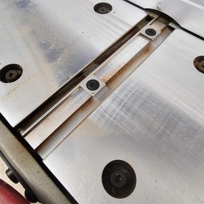 Cutech 6" Benchtop Joiner on Shopfox Stand (DG-JS)